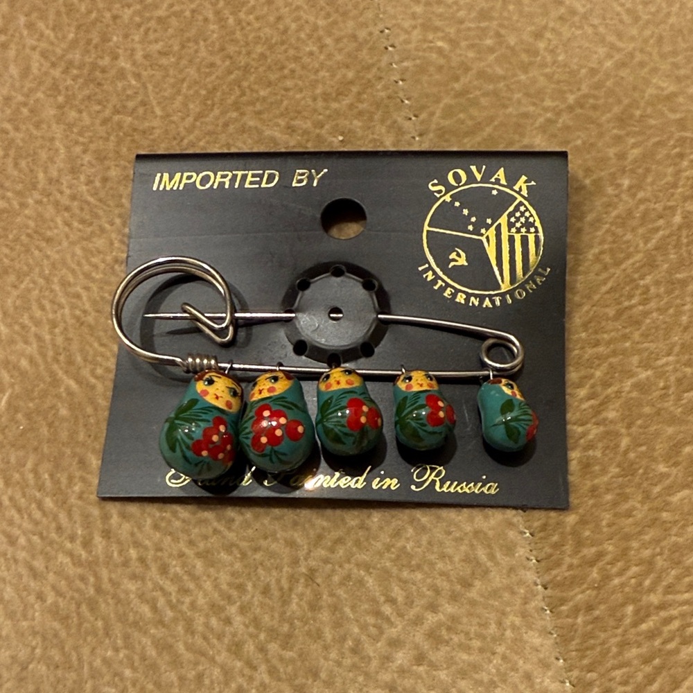 russian dolls pin. hand painted